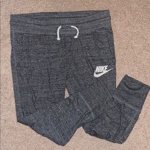 Nike crop joggers